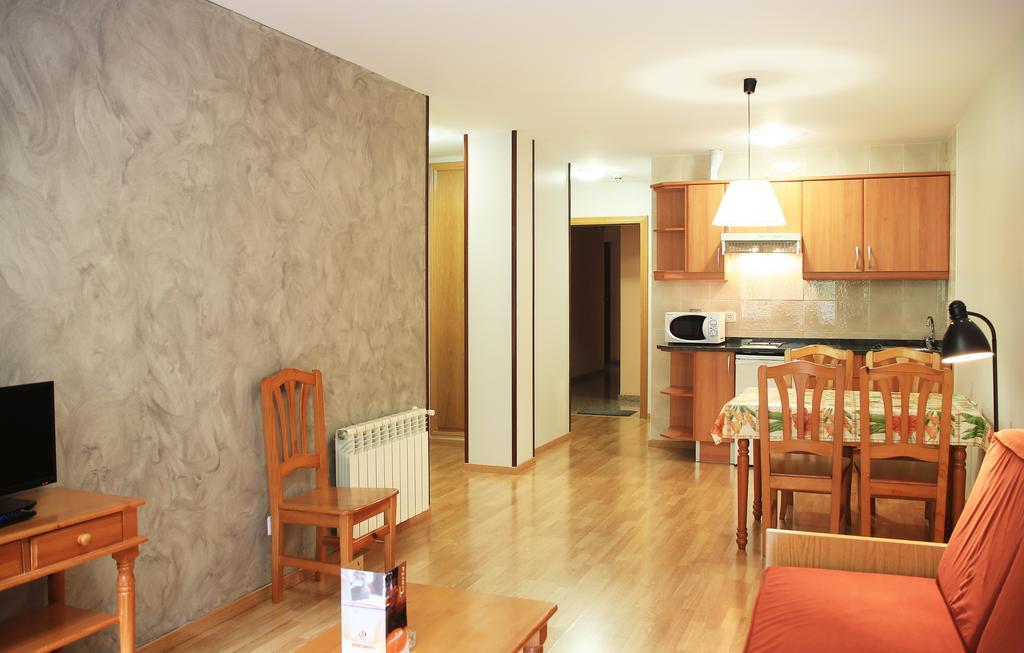 Apartamentos Sant Roma Arinsal Szoba fotó
