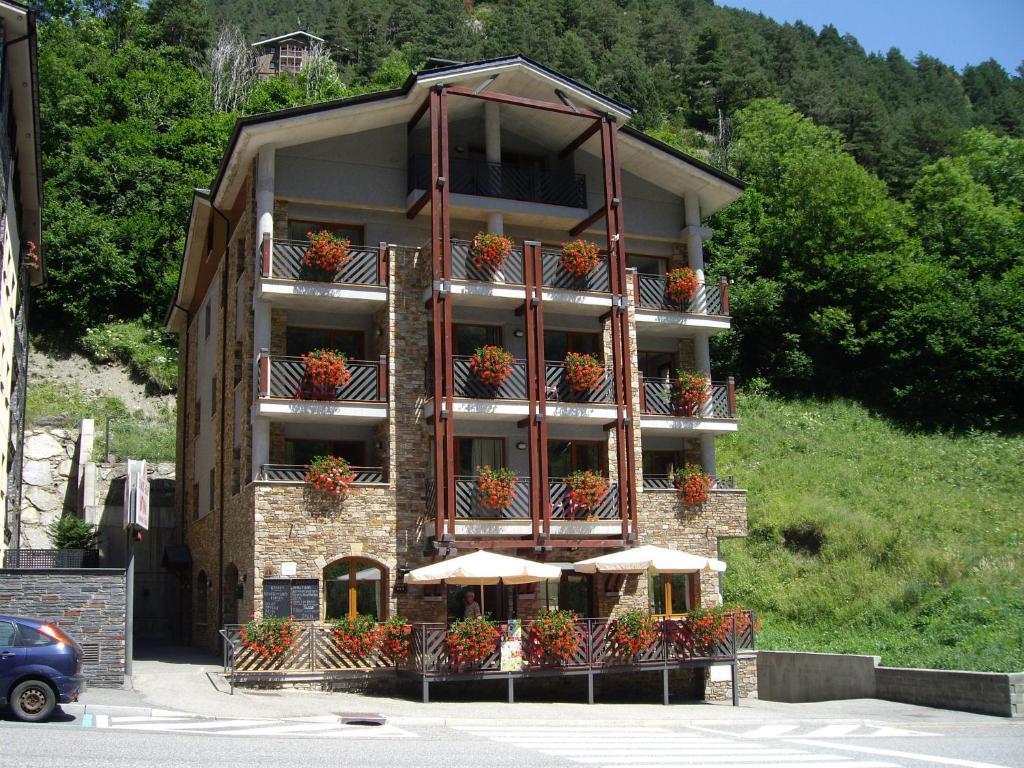 Apartamentos Sant Roma Arinsal Kültér fotó